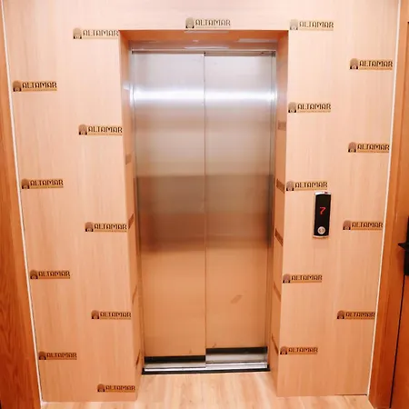 Altamar Luxury Entire Appartement Golem (Tirana)